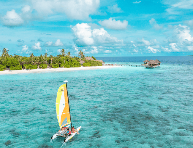 Kudafushi Resort & Spa Maldives - Catamaran