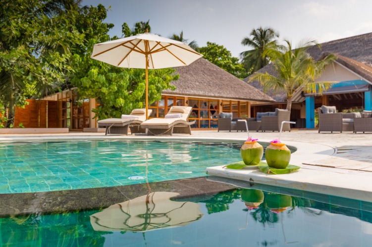 Kudafushi Resort & Spa - Pool