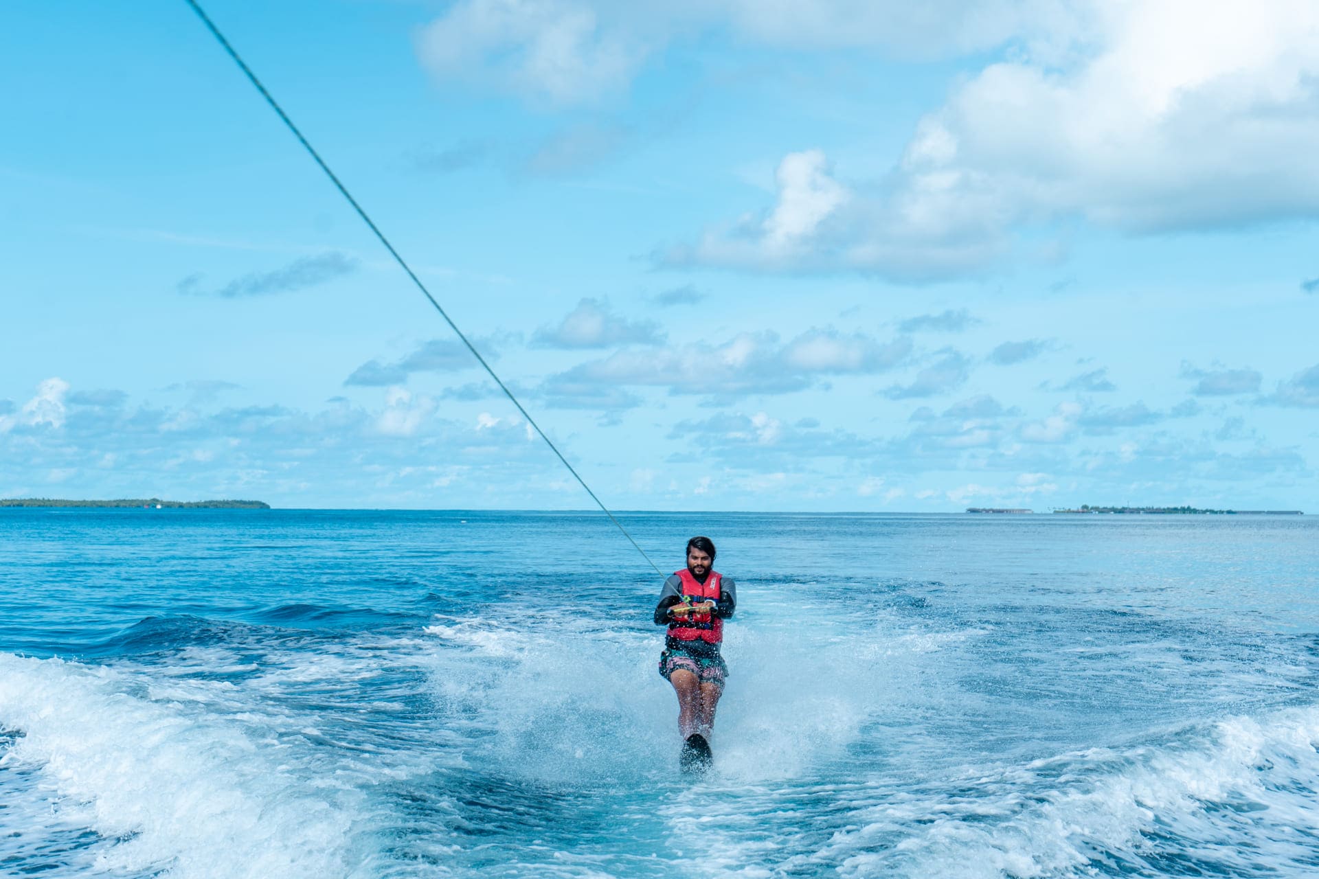 Kudafushi Resort & Spa Maldives - MonoSki